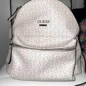 small guess backpack